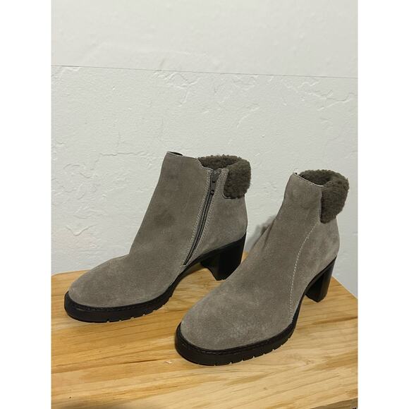 Diba Margaret Suede & Shearling Lug Sole Bootie winter Zip  Ankle Women's 8.5 - Picture 3 of 10